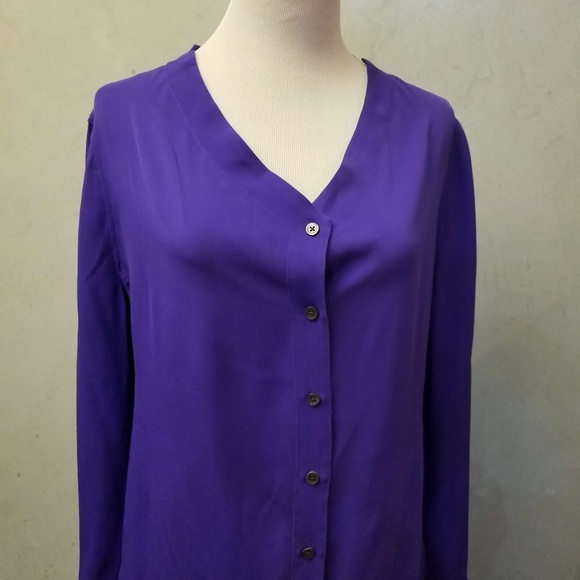 SOLD *** Halston Heritage purple top (G18) - Picture 3 of 8